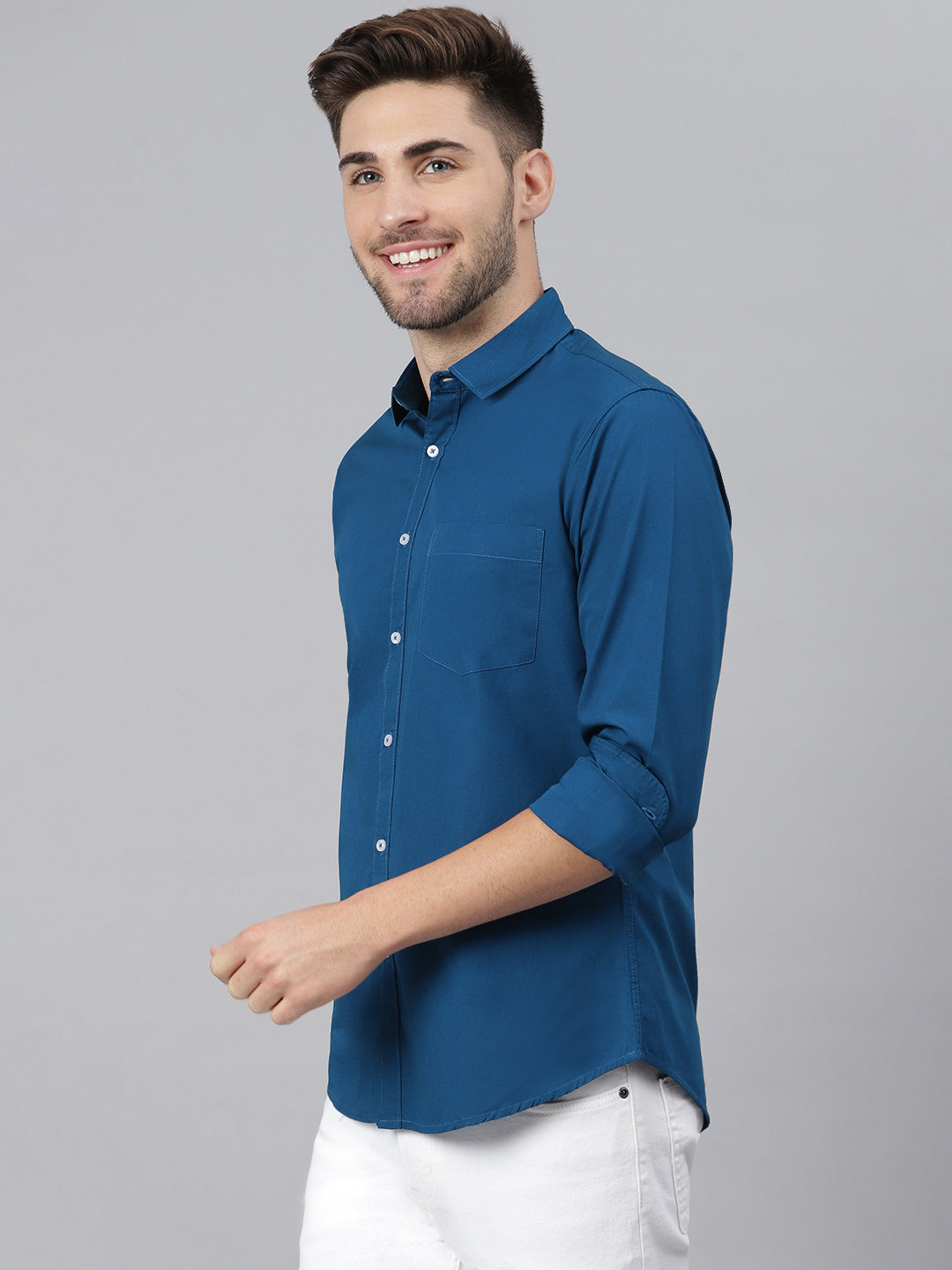 Men's Solid Blue Slim Fit Casual Shirt