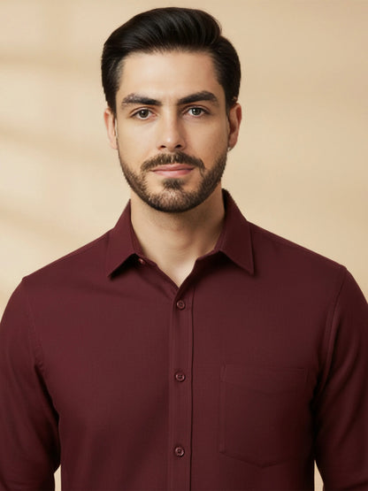 Maroon Cotton Blend Solid Casual Shirt