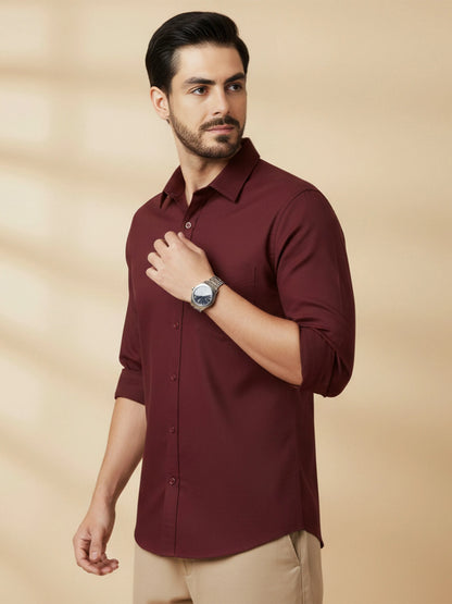 Maroon Cotton Blend Solid Casual Shirt