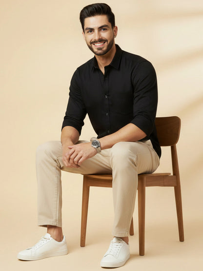 Black Cotton Blend Solid Casual Shirt